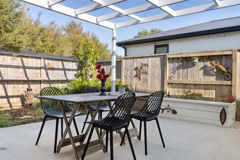 Photo of property in 68 Franks Way, Papamoa Beach, Papamoa, 3118