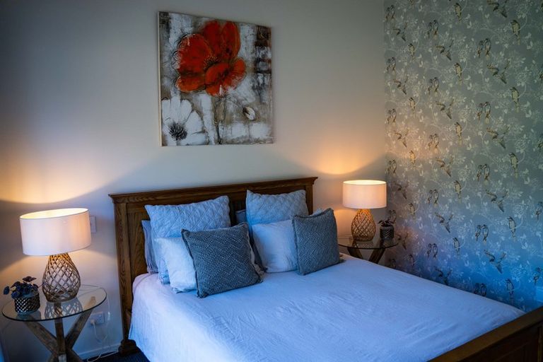 Photo of property in 11 Pike Place, Ferndale, New Plymouth, 4310