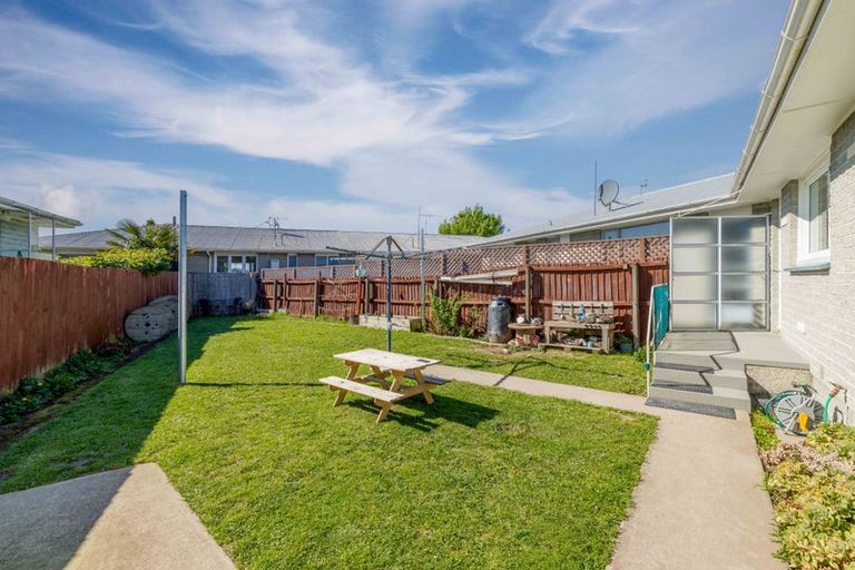 Photo of property in 2/10 Arawa Street, Shirley, Christchurch, 8013