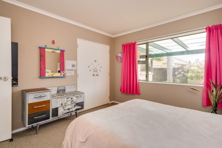 Photo of property in 53 Ocean Crest, Papamoa Beach, Papamoa, 3118