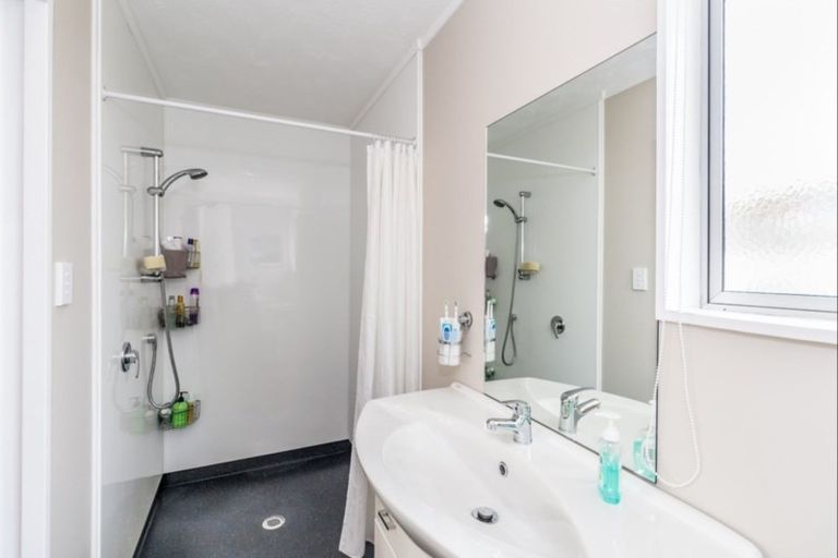 Photo of property in 575a Waitarere Beach Road, Waitarere Beach, Levin, 5510