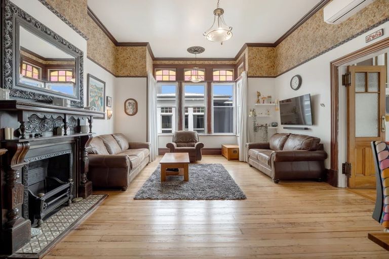 Photo of property in 19 Wharfe Street, South Hill, Oamaru, 9400