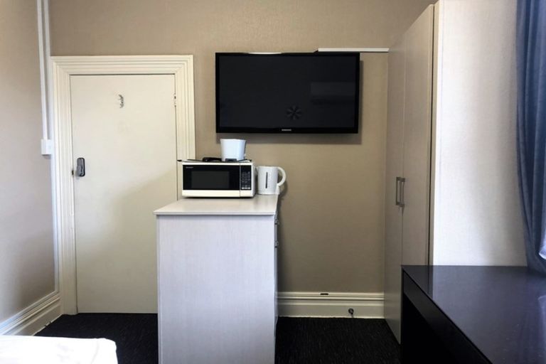 Photo of property in 54 Queen Street, North Dunedin, Dunedin, 9016