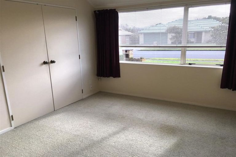 Photo of property in 16 Murray Court, Paraparaumu Beach, Paraparaumu, 5032