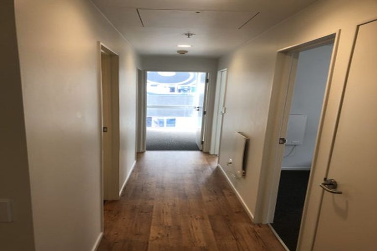 Photo of property in 4/2 Torrens Terrace, Mount Cook, Wellington, 6011