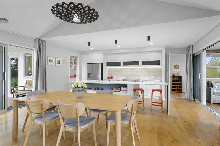 Photo of property in 17 Churchlea Place, Darfield, 7510