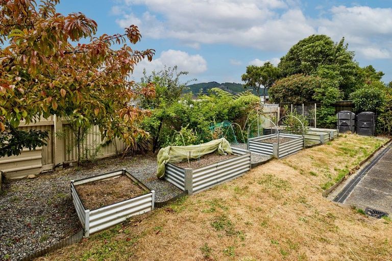 Photo of property in 74 Wainuiomata Road, Wainuiomata, Lower Hutt, 5014