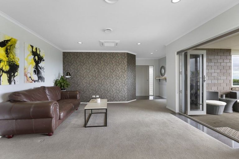 Photo of property in 233 King Road, Inglewood, 4386