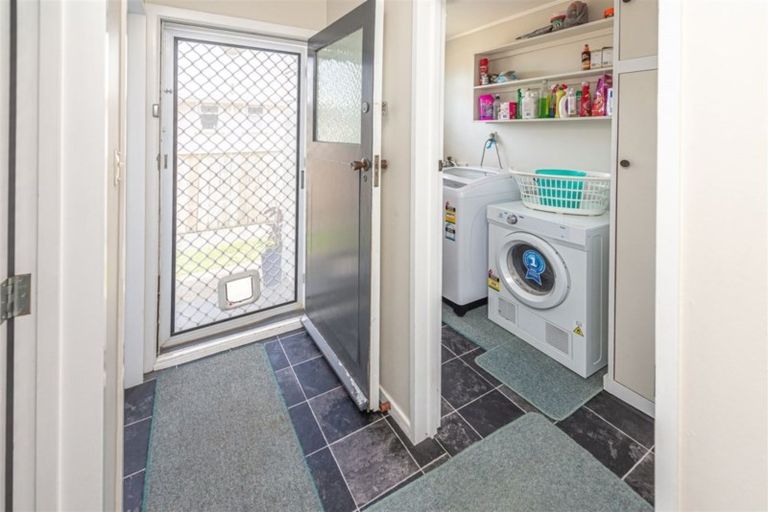 Photo of property in 11 Wembley Place, Whanganui East, Whanganui, 4500