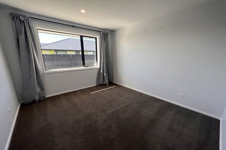 Photo of property in 9 Johnson Avenue, Amberley, 7410