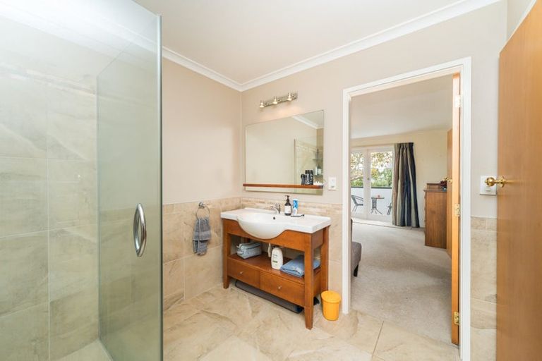 Photo of property in 8 Goodwyn Crescent, Hokowhitu, Palmerston North, 4410