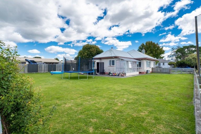 Photo of property in 4 Williamson Road, Clive, 4102