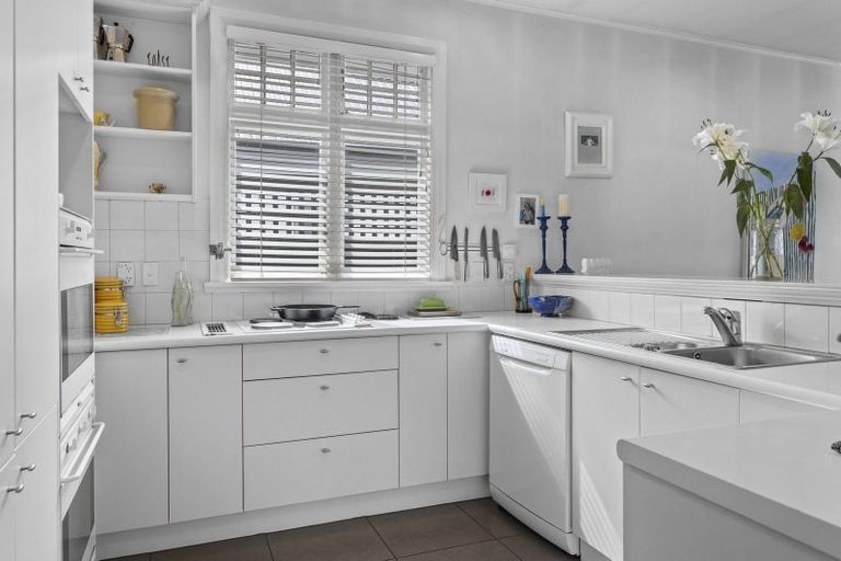 Photo of property in 134 Hamilton Avenue, Ilam, Christchurch, 8041