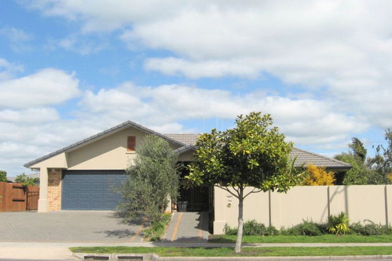 Photo of property in 164 Gravatt Road, Papamoa Beach, Papamoa, 3118