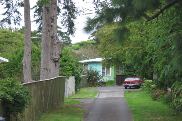Photo of property in 1/13 Titchener Street, New Lynn, Auckland, 0600