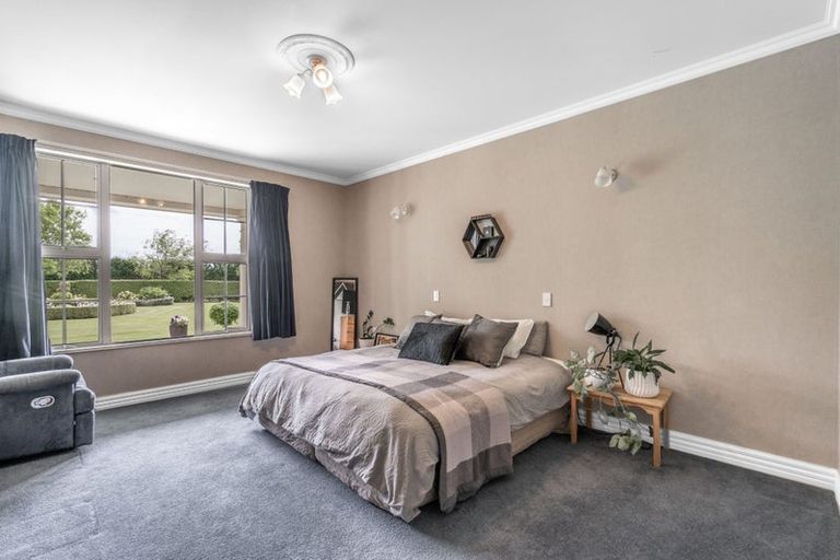 Photo of property in 251 Oreti Road, Otatara, Invercargill, 9879