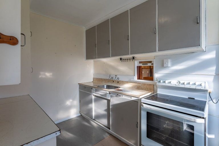 Photo of property in 2 Kiharoa Street, Otaki Beach, Otaki, 5512