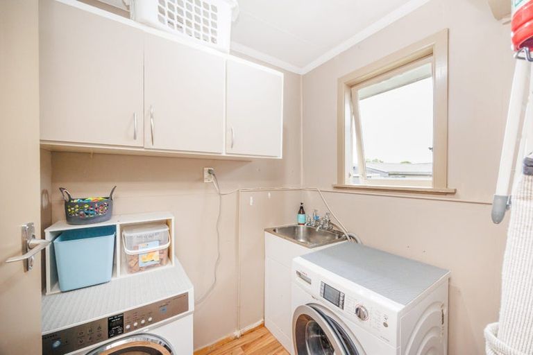 Photo of property in 36 Karamea Crescent, Kelvin Grove, Palmerston North, 4414