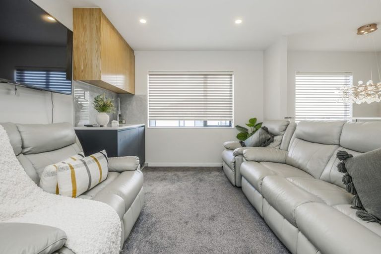 Photo of property in 46 Tannaghmore Drive, Flat Bush, Auckland, 2019