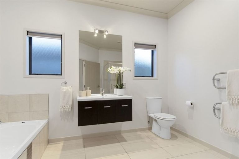 Photo of property in 219 Castlewold Drive, Bethlehem, Tauranga, 3110