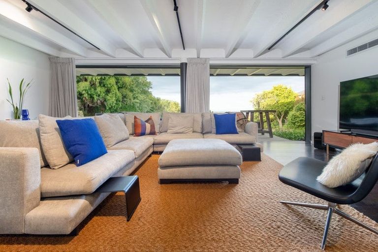 Photo of property in 50 Castor Bay Road, Castor Bay, Auckland, 0620