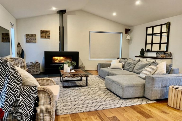 Photo of property in 20 Westwood Street, Greytown, 5712