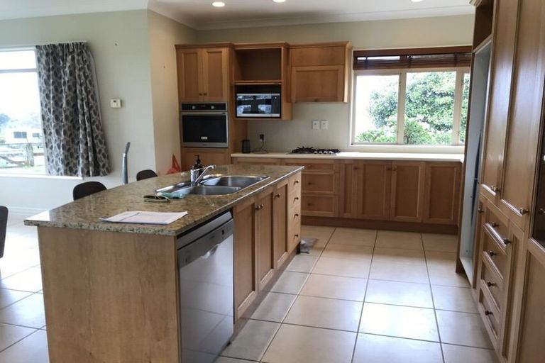 Photo of property in 235 Jesmond Road, Karaka, Drury, 2578