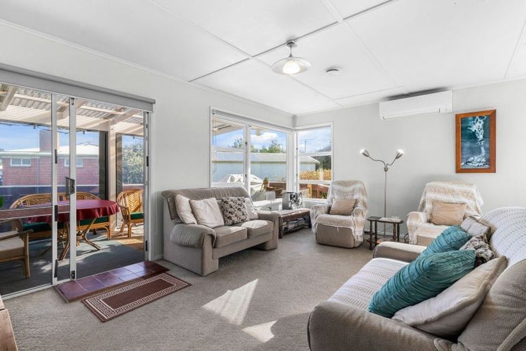 Photo of property in 14 Kelly Street, Baylys Beach, Dargaville, 0377