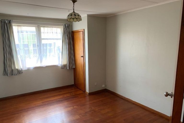 Photo of property in 60 Massey Street, Frankton, Hamilton, 3204