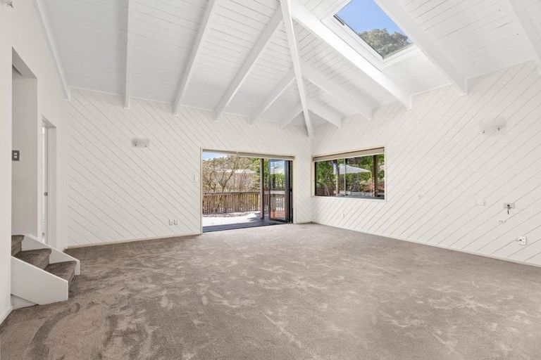 Photo of property in 30a Laurence Street, Manly, Whangaparaoa, 0930