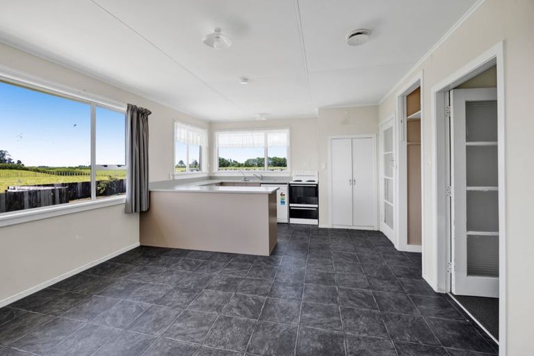 Photo of property in 198 Beaconsfield Road, Midhirst, Stratford, 4394