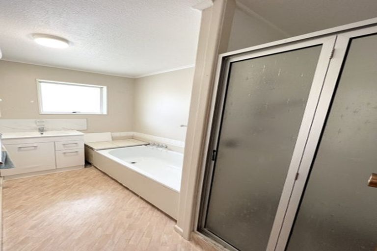 Photo of property in 2/16 Ansonby Street, Russley, Christchurch, 8042