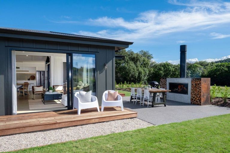 Photo of property in 56 Seven Oaks Drive, Kinloch, 3377