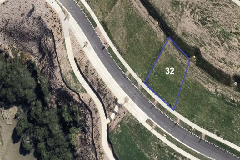 Photo of property in 30 Evergreen Parade, Rosehill, Papakura, 2113