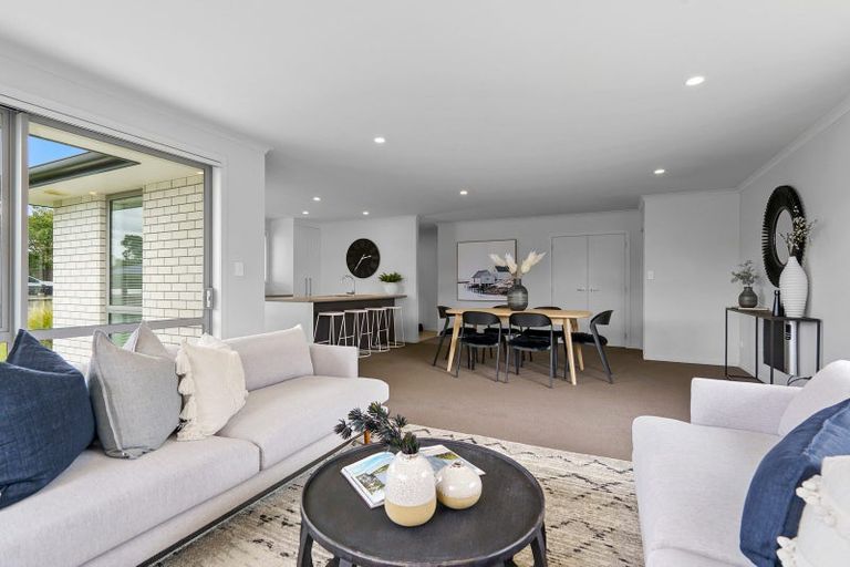 Photo of property in 75 Watkins Road, Cambridge, 3434