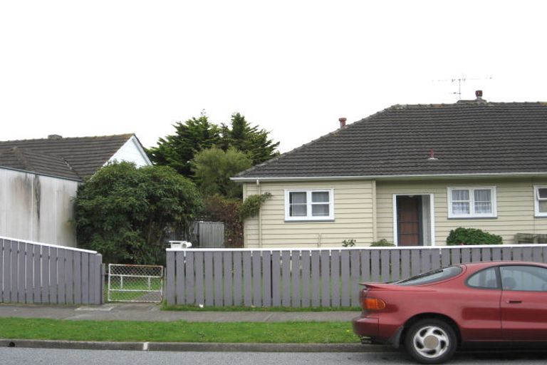 Photo of property in 41 Hewer Crescent, Naenae, Lower Hutt, 5011