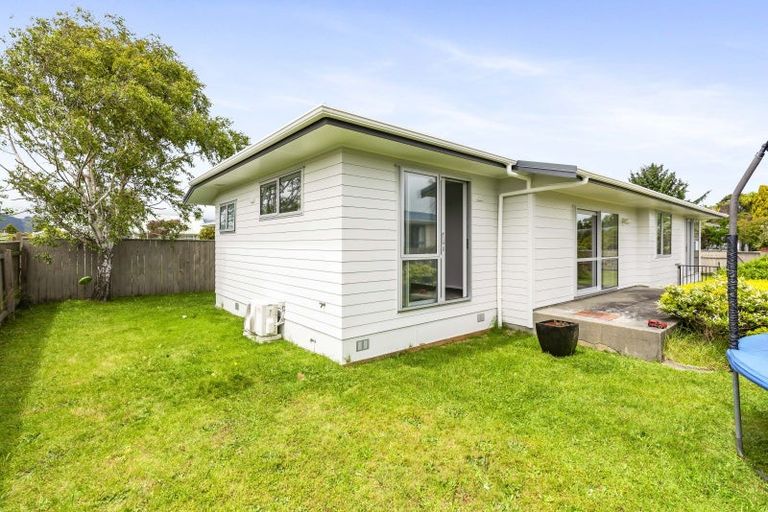 Photo of property in 6b Sharda Grove, Paraparaumu Beach, Paraparaumu, 5032