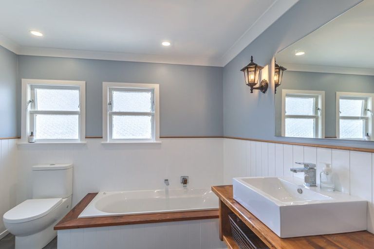 Photo of property in 20 Lancaster Street, Levin, 5510