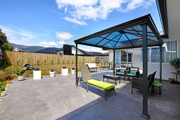 Photo of property in 15 Curtis Street, Stoke, Nelson, 7011