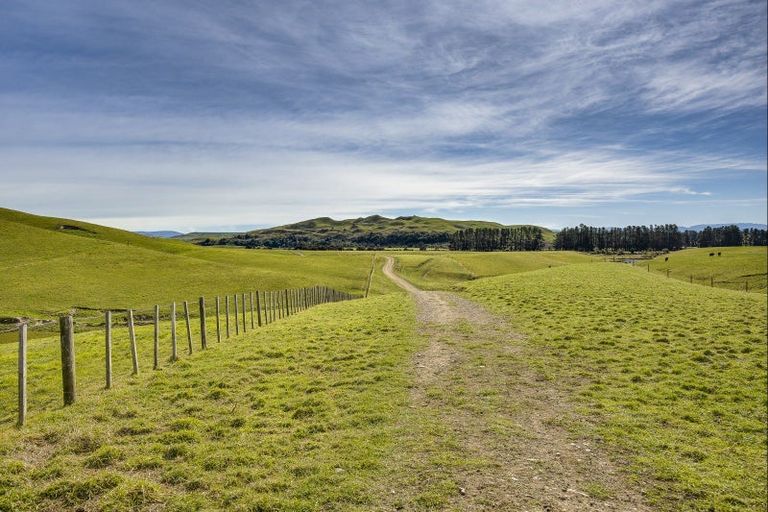 Photo of property in 1233 Kereru Road, Maraekakaho, Hastings, 4171
