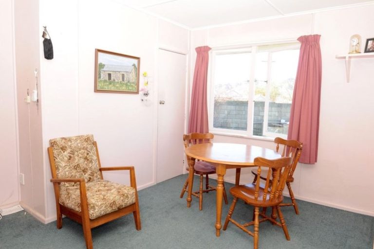Photo of property in 6 Robinson Street, Kurow, 9435
