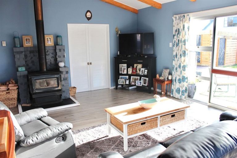 Photo of property in 3 Cherry Lane, Milton, 9220