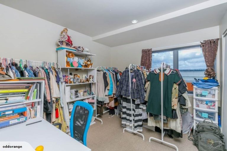 Photo of property in 2o/10 Crown Lynn Place, New Lynn, Auckland, 0600