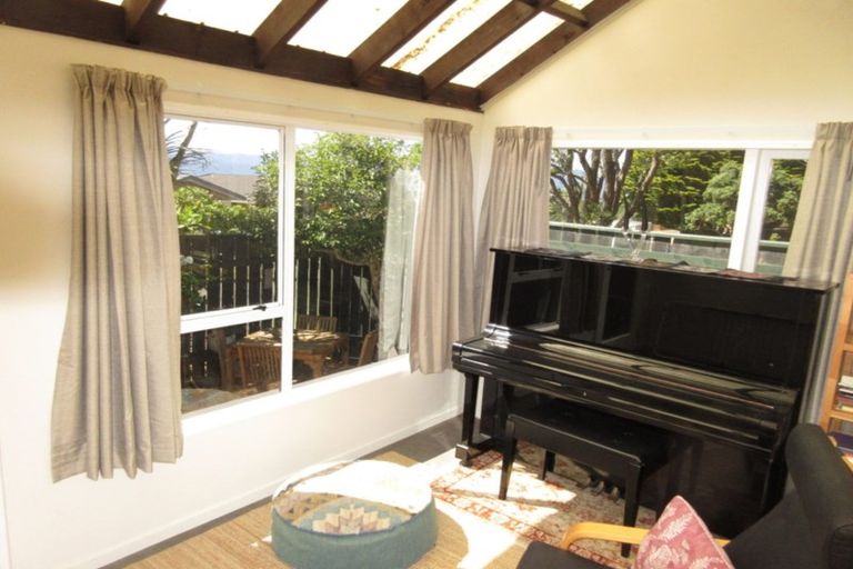 Photo of property in 41 Rajkot Terrace, Broadmeadows, Wellington, 6035