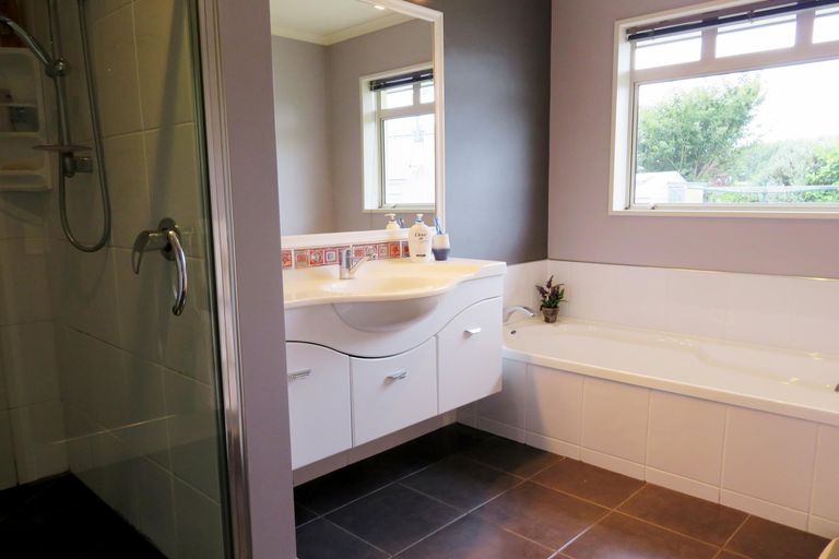 Photo of property in 129 Richard Pearse Drive, Temuka, 7920