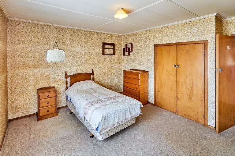 Photo of property in 57 Russell Road, Wainuiomata, Lower Hutt, 5014