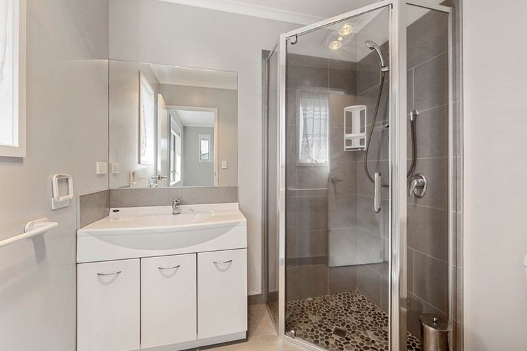 Photo of property in 256 Vaughan Road, Owhata, Rotorua, 3010