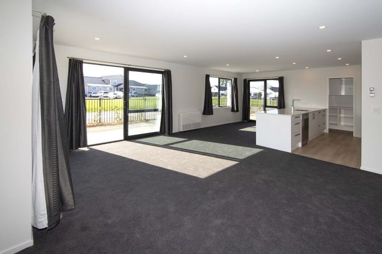 Photo of property in 8 Preferred Lane, Halswell, Christchurch, 8025