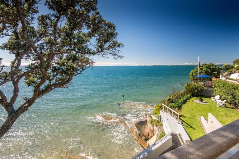 Photo of property in 67 Rothesay Bay Road, Rothesay Bay, Auckland, 0630