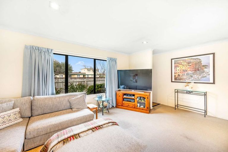 Photo of property in 800 Princes Street, Parkvale, Hastings, 4122